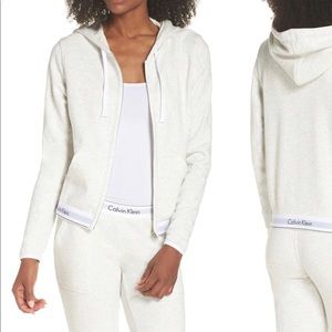 Calvin Klein Logo Hooded Zip Sweatshirt XS